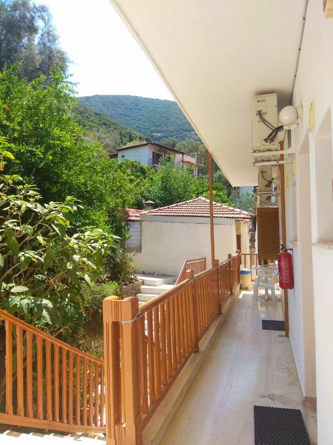 Kostas Studios II Vasilikí Exterior foto